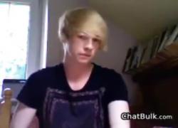 Блондинка 18 лет потянув его петух