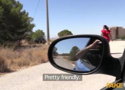 Fake Cop Испанская шлюха трахается за поездку на бензине