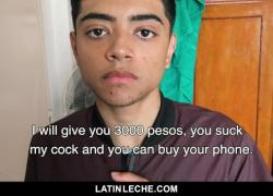 LatinLeche Sweet Latino Boy сосет член, чтобы он мог купить новый телефон